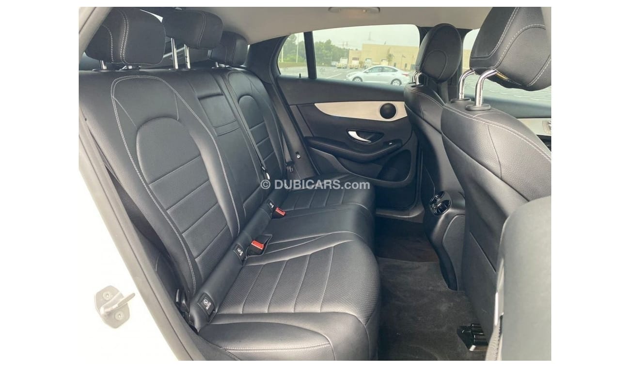 مرسيدس بنز GLC 220 d مرسيدس بنز GLC 220D  موديل 2018 مواصفات يابانية بحالة ممتازة