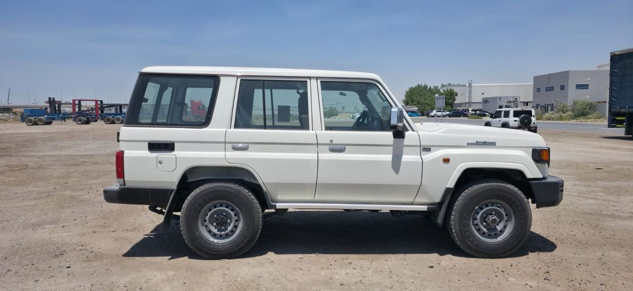 Toyota Land Cruiser 70 4.0 DIFFLOCK