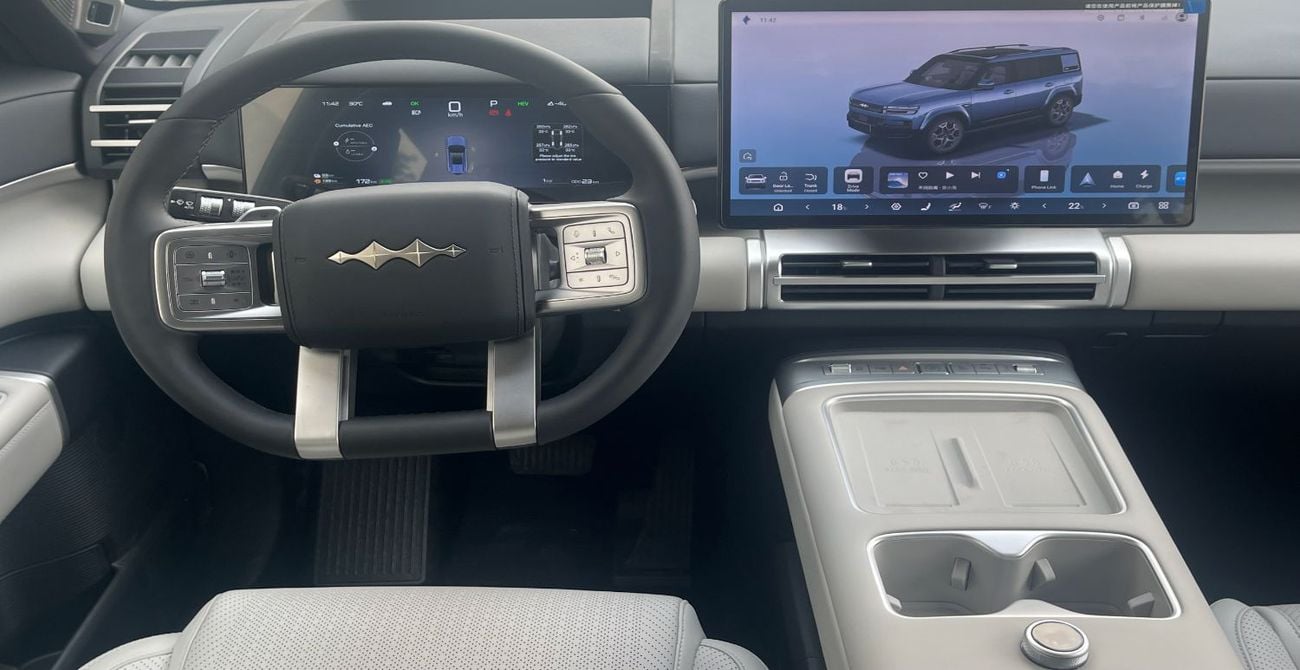 بي واي دي ليوبارد تيتانيوم 7 DM-i 190KM 4WD ULTRA EDITION