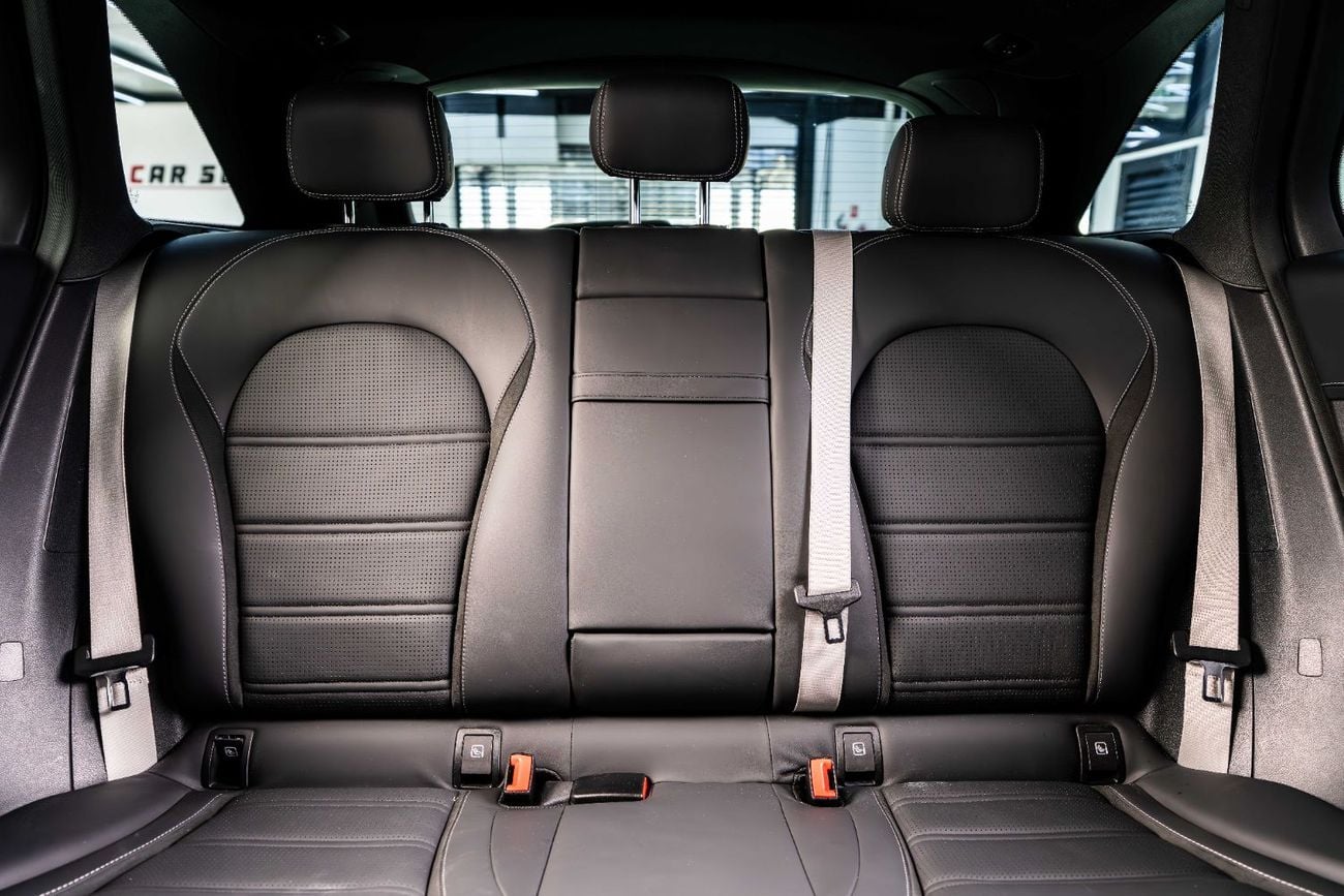 مرسيدس بنز GLC 63 S AMG 4MATIC+ 4.0L