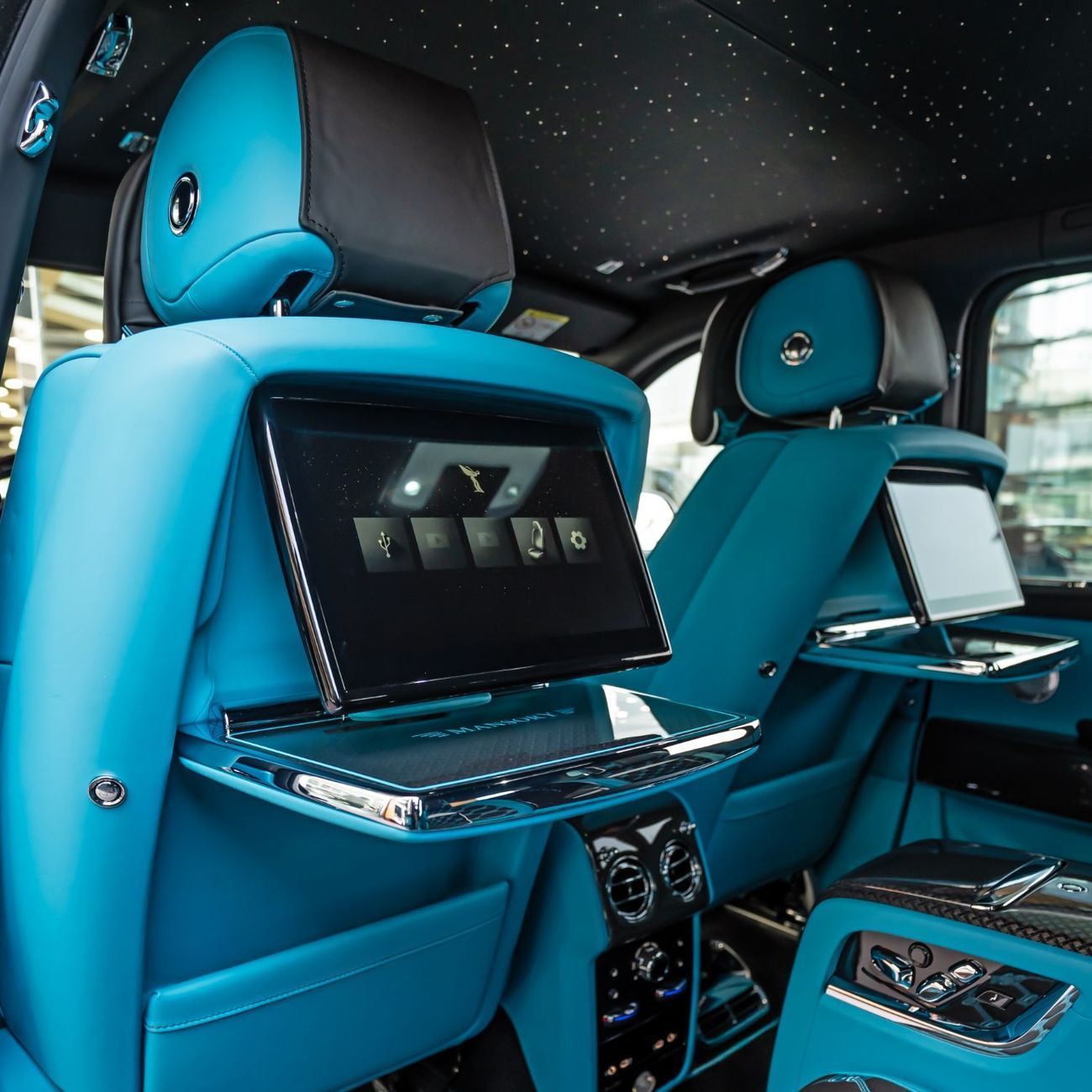 رولز رويس كولينان  2025 ROLLS ROYCE CULLINAN MANSORY BRAND NEW