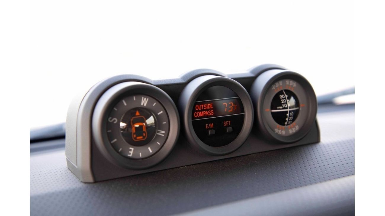 Toyota FJ Cruiser 2023 Toyota FJ Cruiser 4.0 Xtreme V 2 Air Bag - Grey inside Grey | Export Only