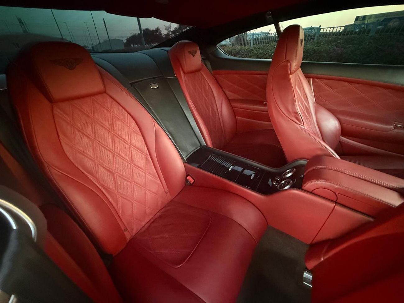 Bentley Continental GT Speed 4.0L Coupe Bentley Continental GT Speed 2013 - GCC Specs - Pristine Condition