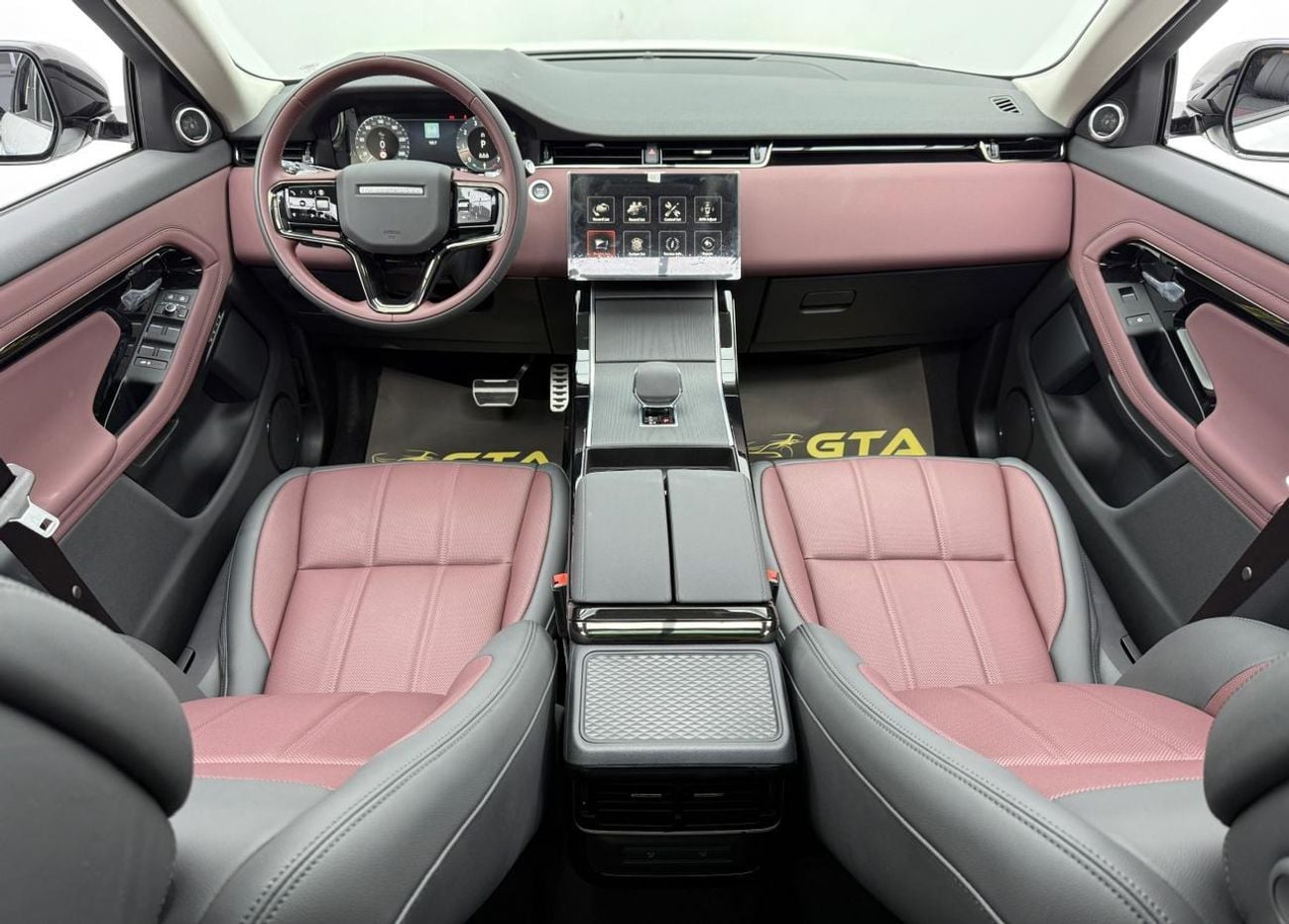 لاند روفر رانج روفر إيفوك DYNAMIC SE P250 P250 SE 2.0L 2025 Range Rover Evoque P250 Dynamic SE ,Warranty ,Brand New.