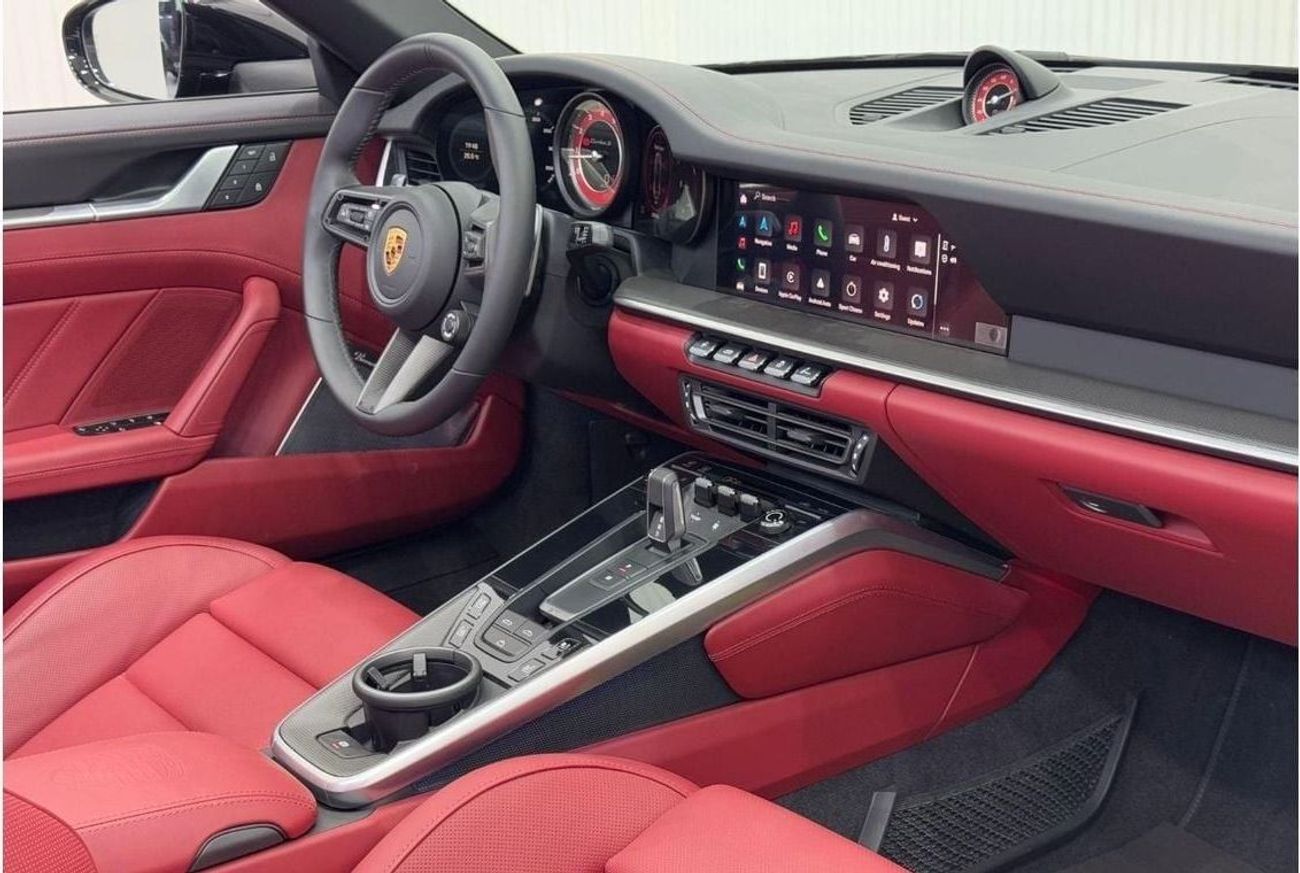 Porsche 911 Turbo S 3.8L (640 HP) Convertible