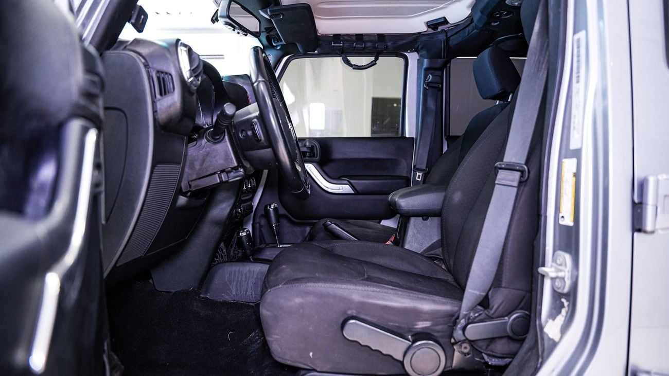 جيب رانجلر Unlimited Sport 3.6L A/T