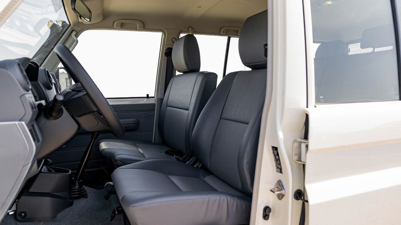 Toyota Land Cruiser 70 