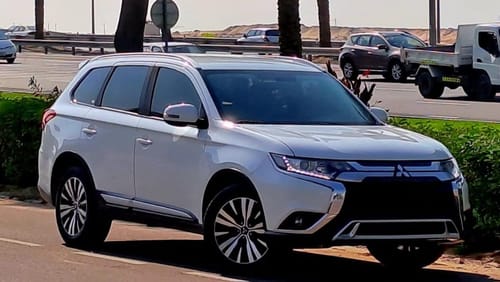 Mitsubishi Outlander GLX High 860-Monthly l GCC l Cruise, Camera, GPS l Accident Free
