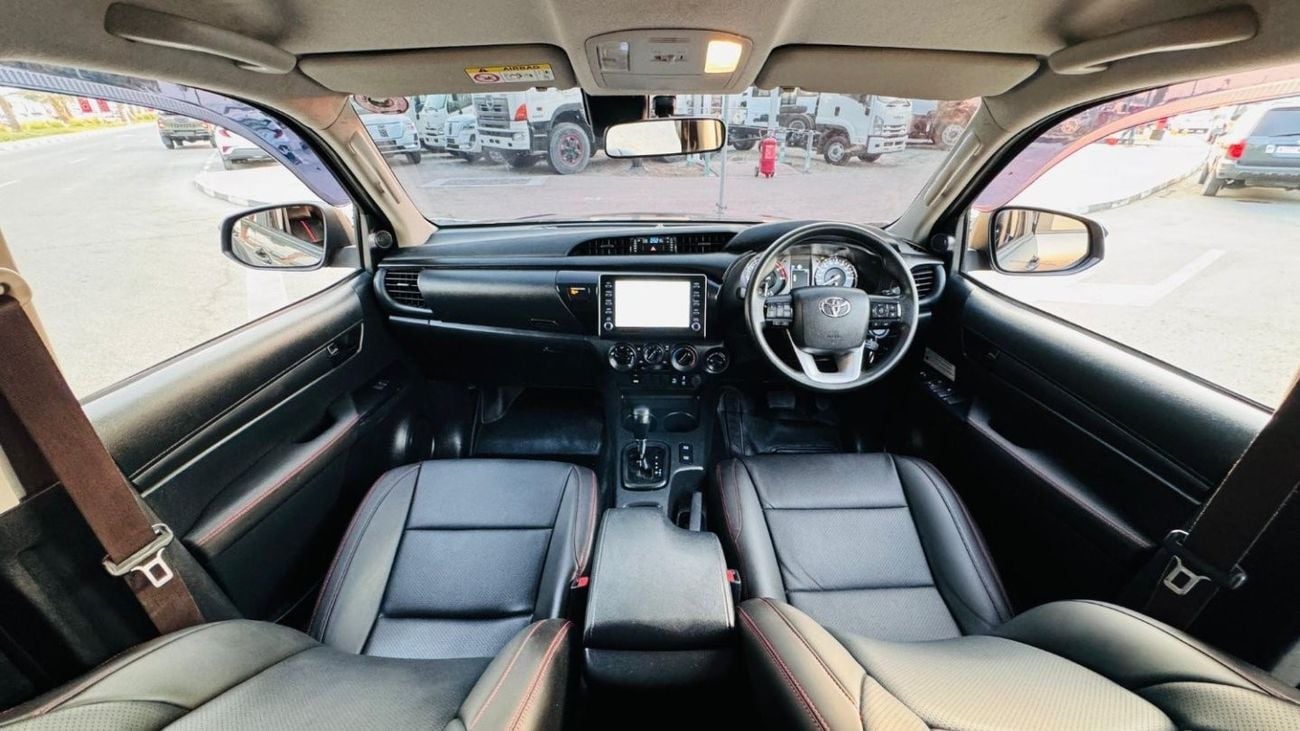 تويوتا هيلوكس -