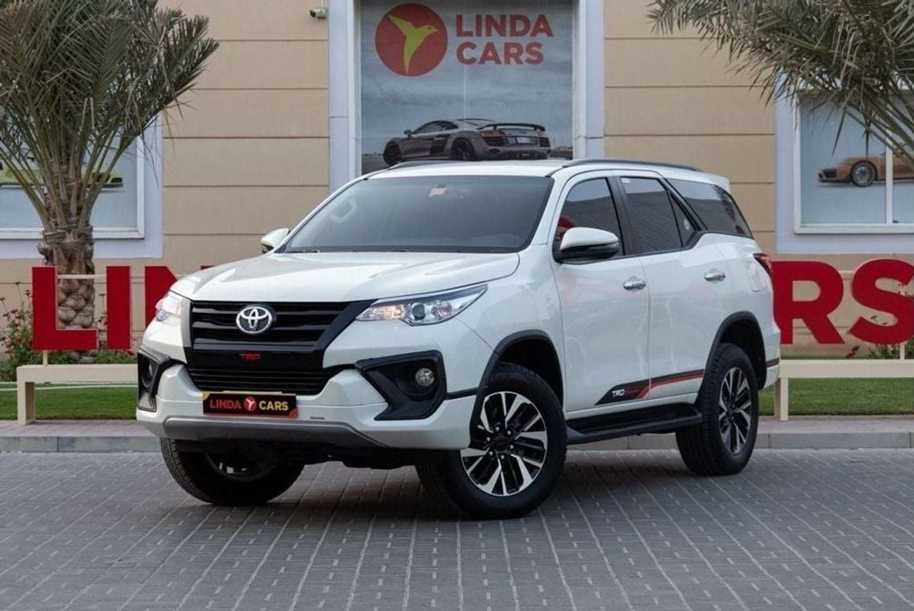 تويوتا فورتونر Toyota Fortuner TRD Sportivo 2018 GCC (LOW MILEAGE) under Warranty with Flexible Down-Payment.