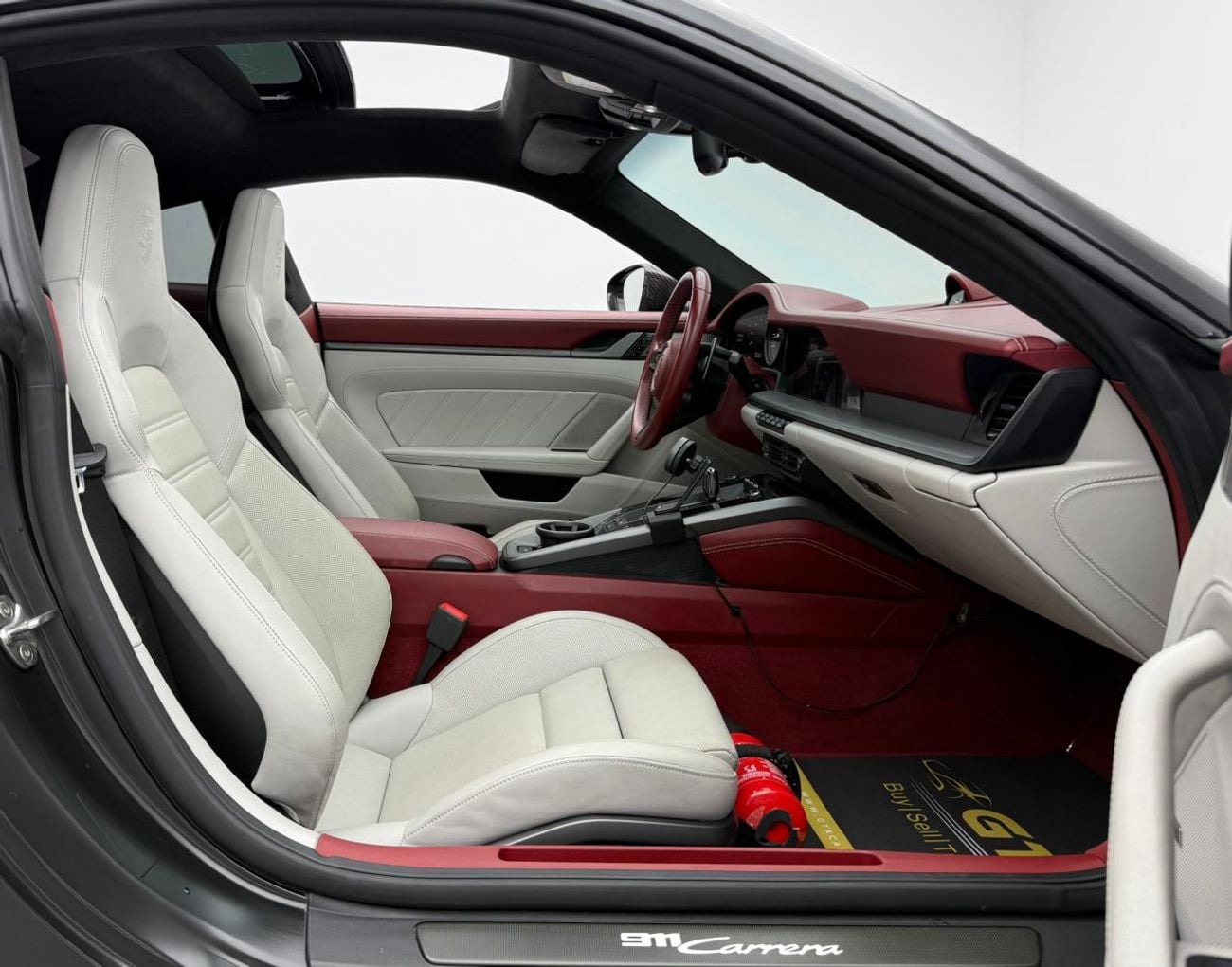 Porsche 911 2021 Porsche 911 Carrera, 2027 Porsche Warranty, Full Porsche Service History, Low Km, GCC