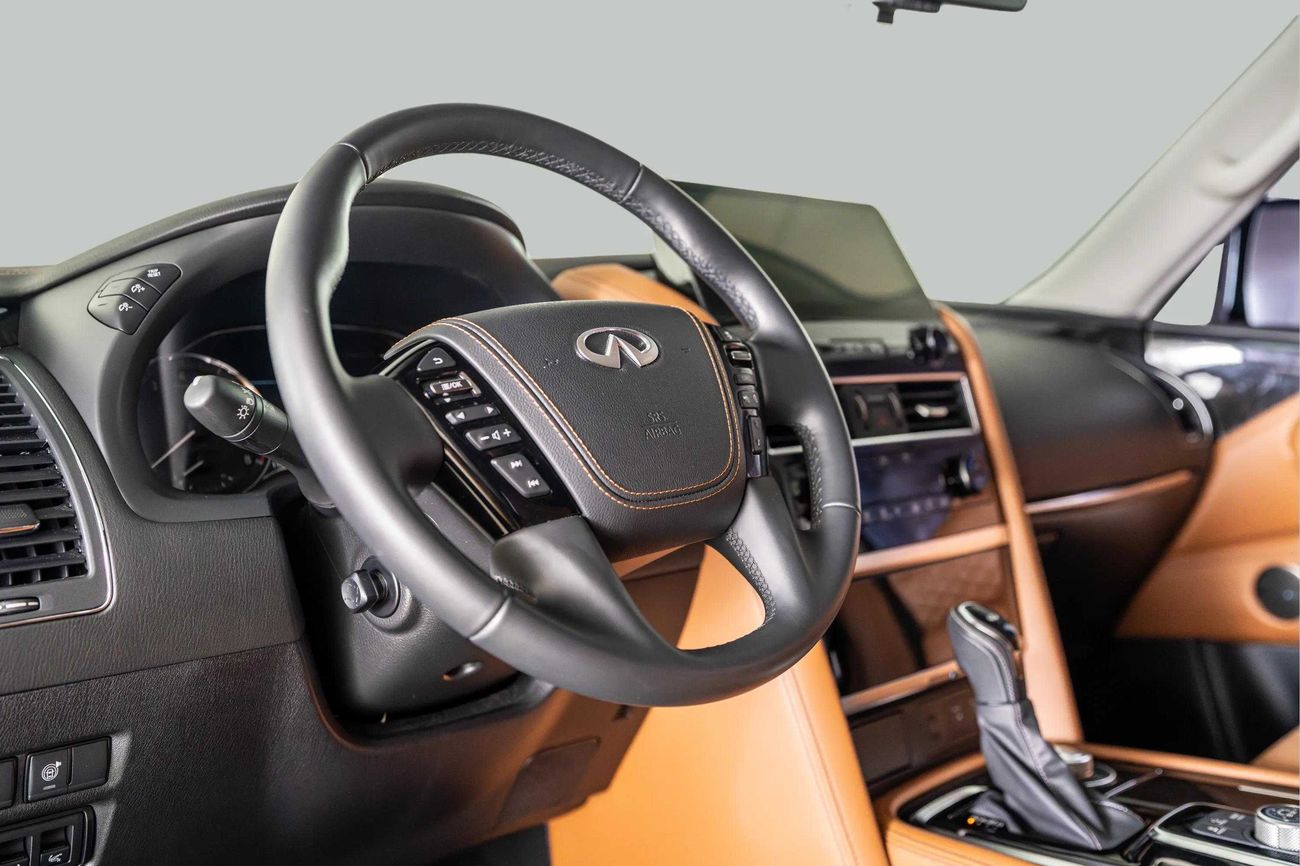 إنفينيتي QX80 LUXE 5.6