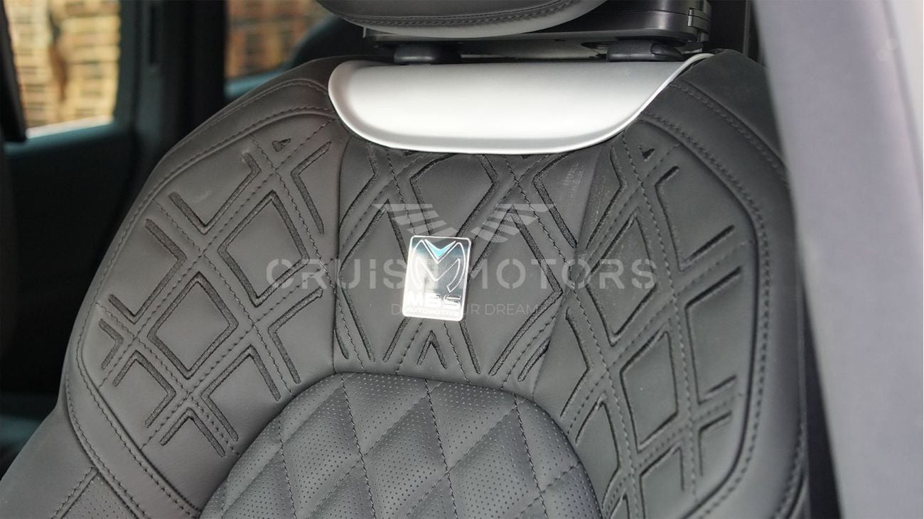 Toyota Land Cruiser VX 3.5L (LHD) TOYOTA LAND CRUISER LC300 VX EXTREME EDITION 3.3L Petrol AT MY2025 - BLACK