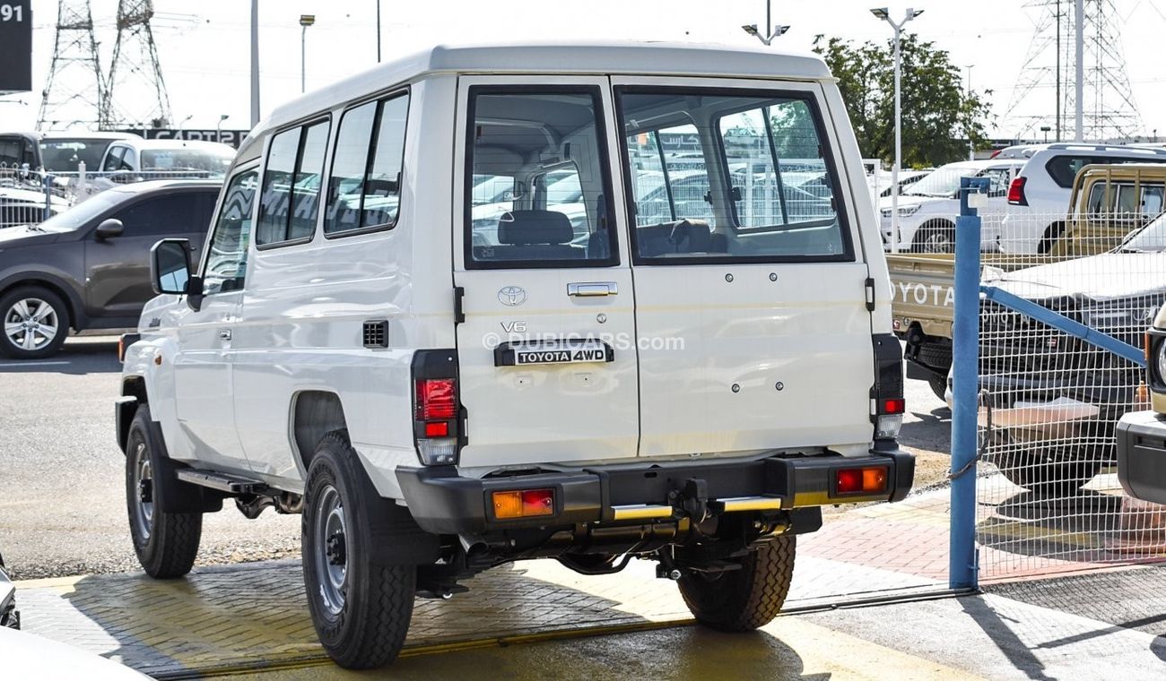 Toyota Land Cruiser 70