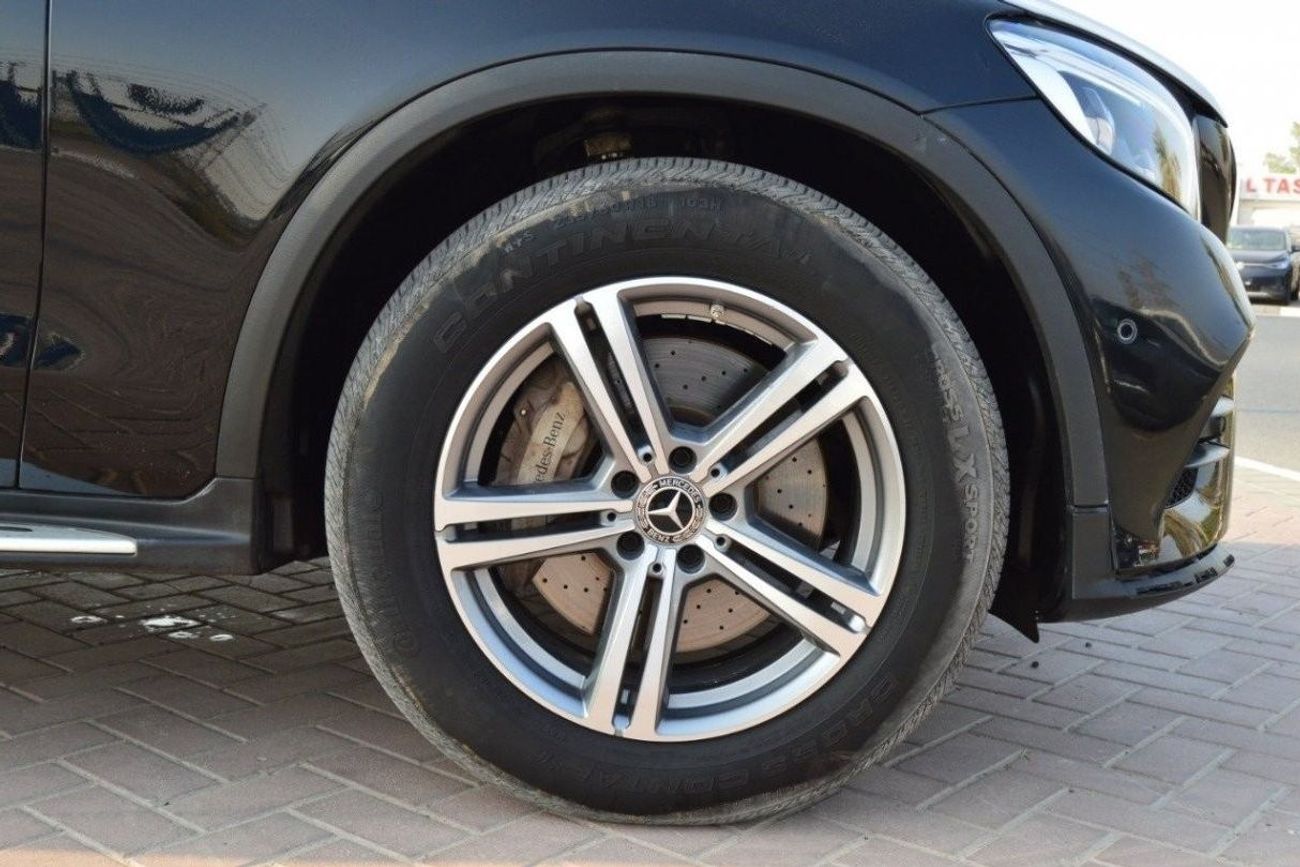 Mercedes-Benz GLC 250 Full option clean car accident free