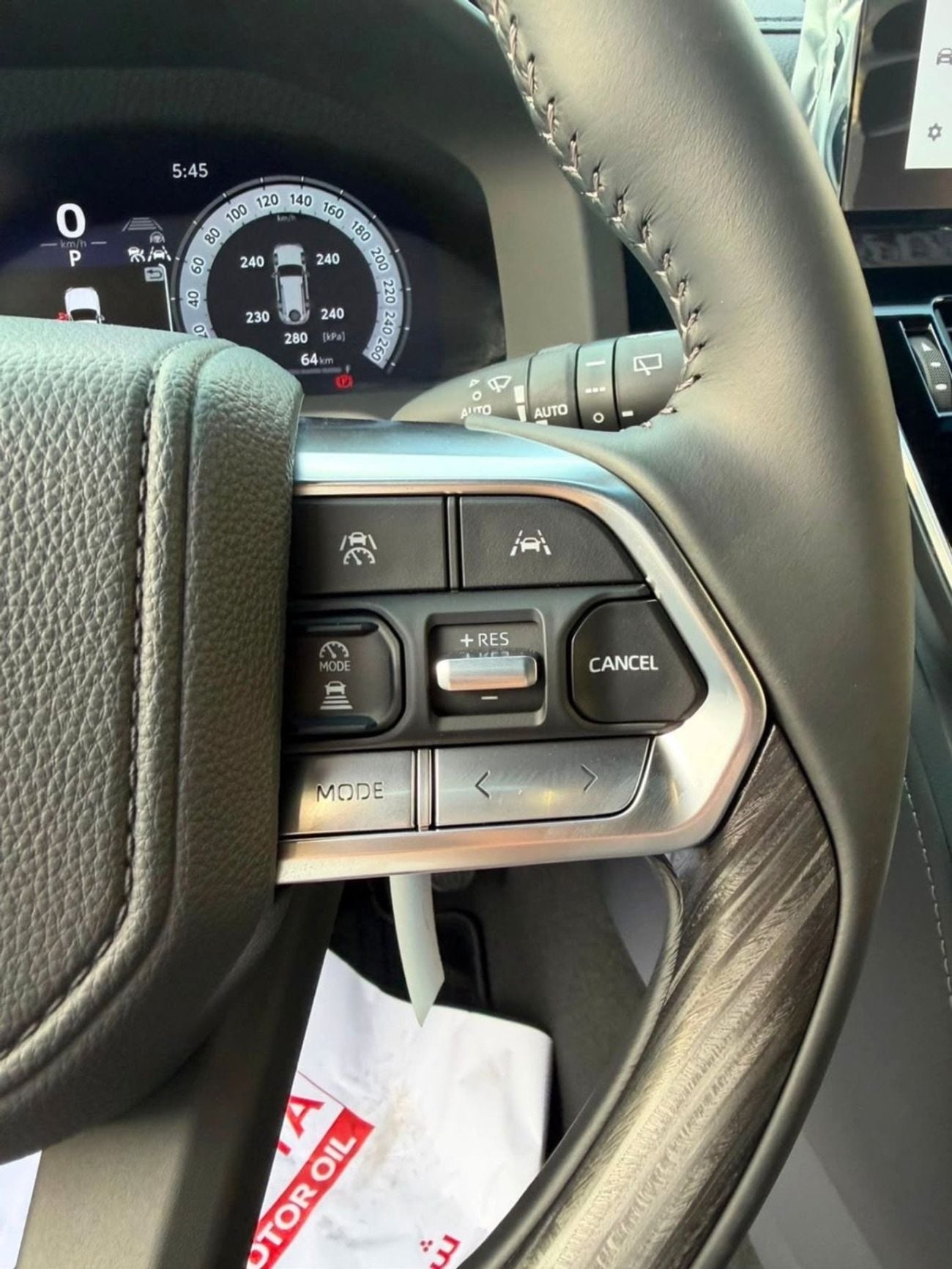 Toyota Land Cruiser VXR