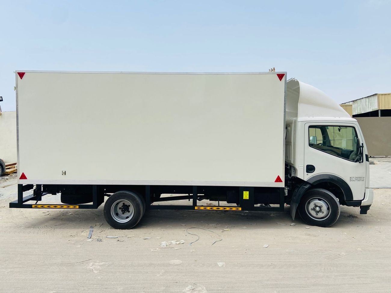 اشوك ليلاند بارتنر LX- PARTNER