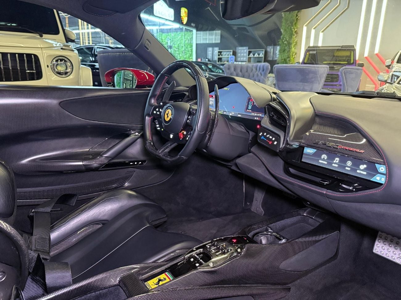 فيراري SF90 ستراديل STRADALE