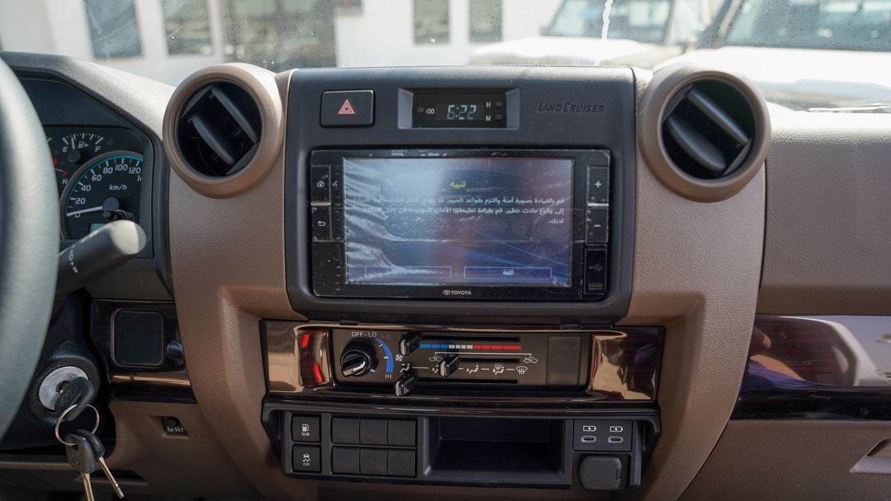 تويوتا لاند كروزر بيك آب