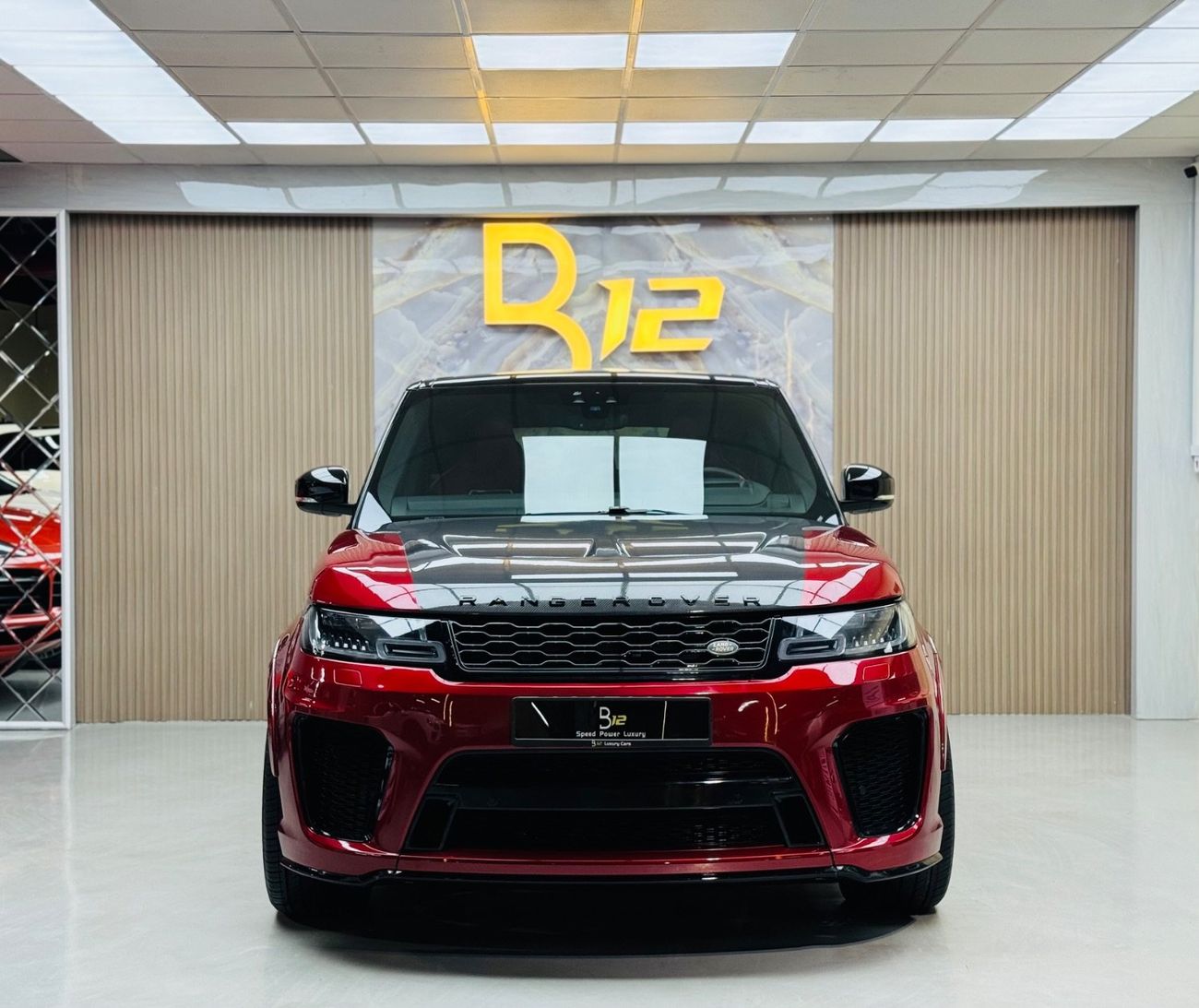 لاند روفر رينج روفر سبورت SVR 5.0L (575 HP) AWD