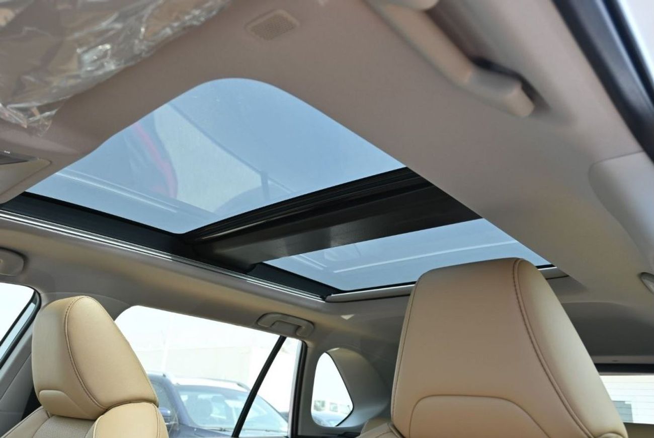 Toyota RAV4 Toyota RAV4 2.5L Hybrid, AWD, CUV 5Doors, Model 2024 Color White