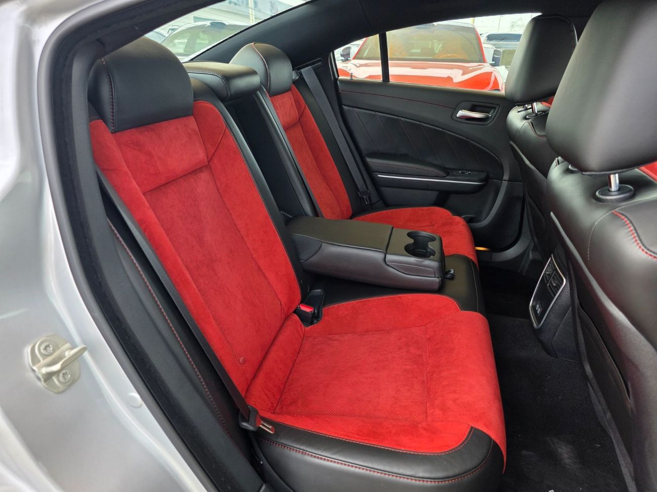 دودج تشارجر R/T Scatpack 6.4L (485 HP)