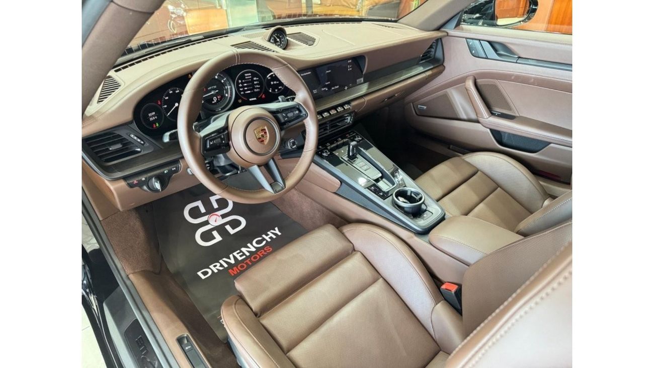 Porsche 911 Porsche Carrera 911 GTS Under warranty