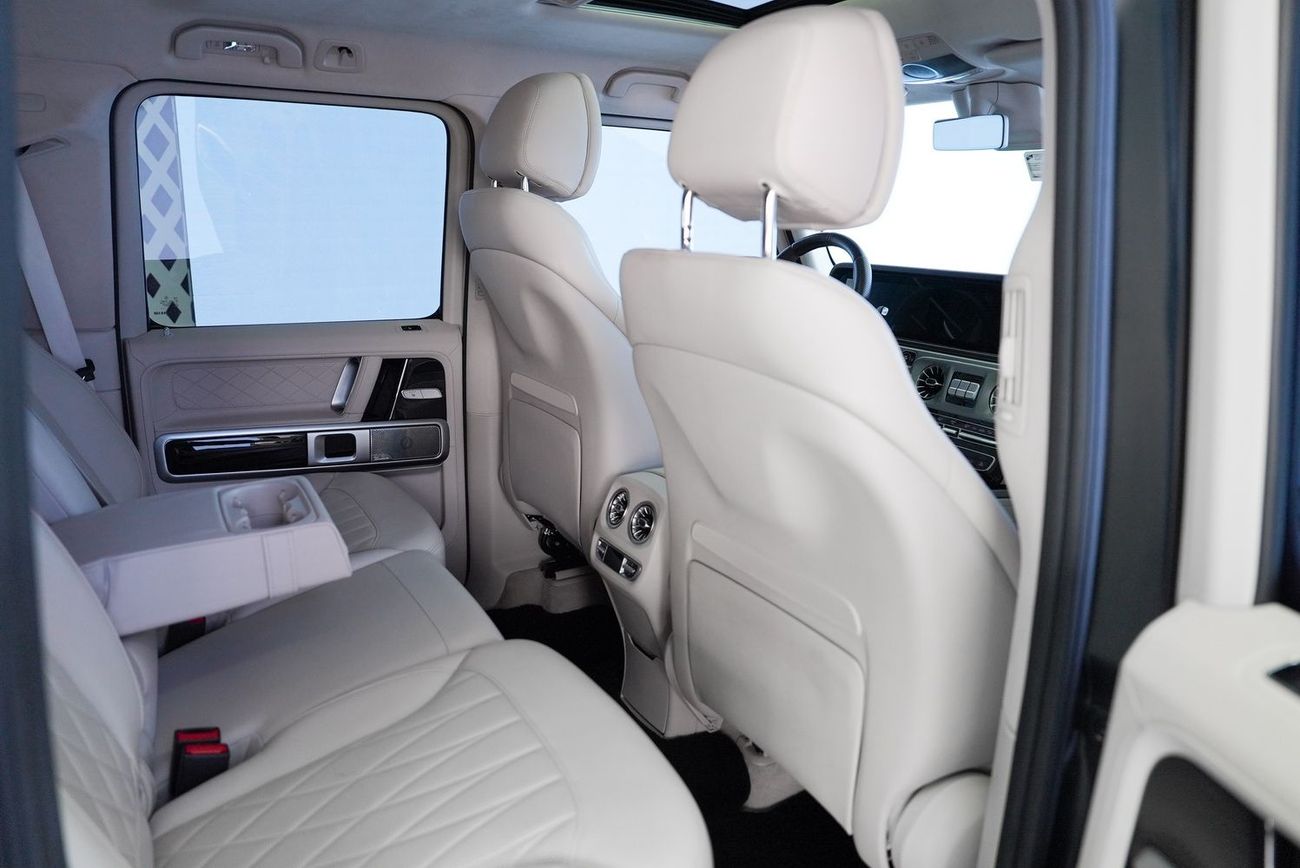 Mercedes-Benz G 63 AMG Std 4.0L