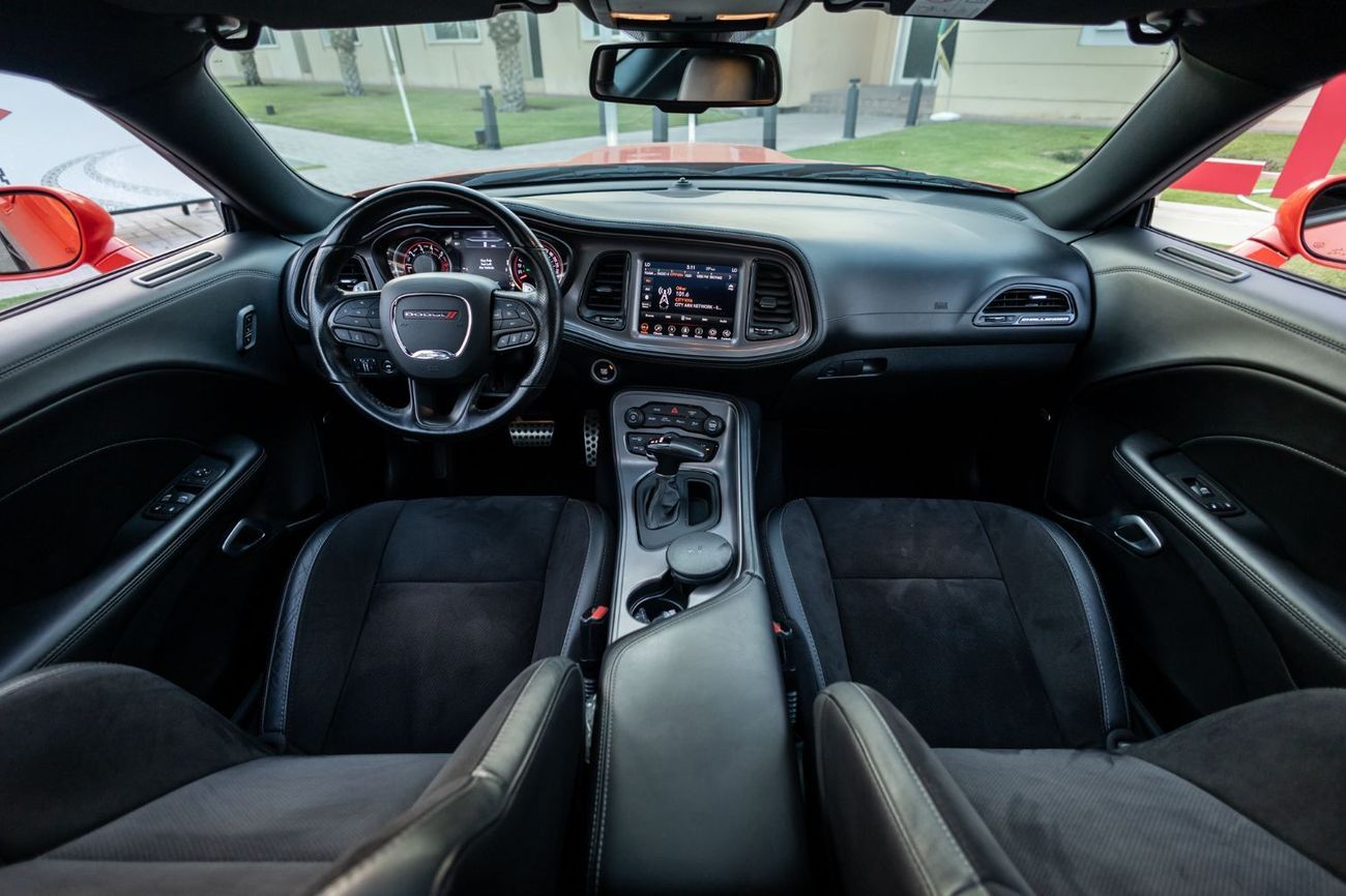Dodge Challenger R/T 5.7L (375 HP)