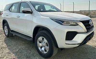 تويوتا فورتونر 2025 Toyota Fortuner 4x4 2.4L Diesel AT