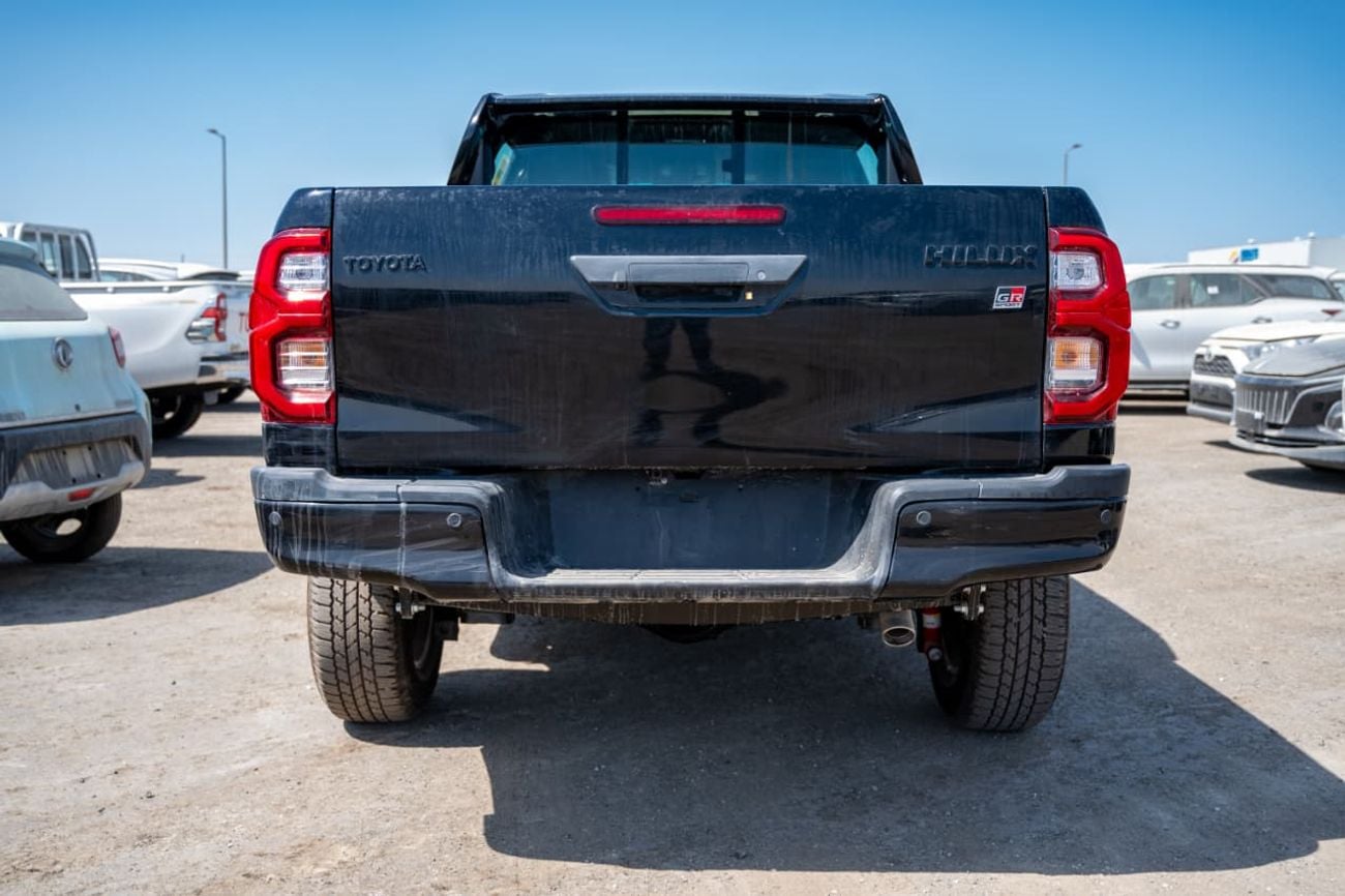 تويوتا هيلوكس Hilux GR-Sports | 4.0L | Petrol | Automatic | 4X4 | 2026