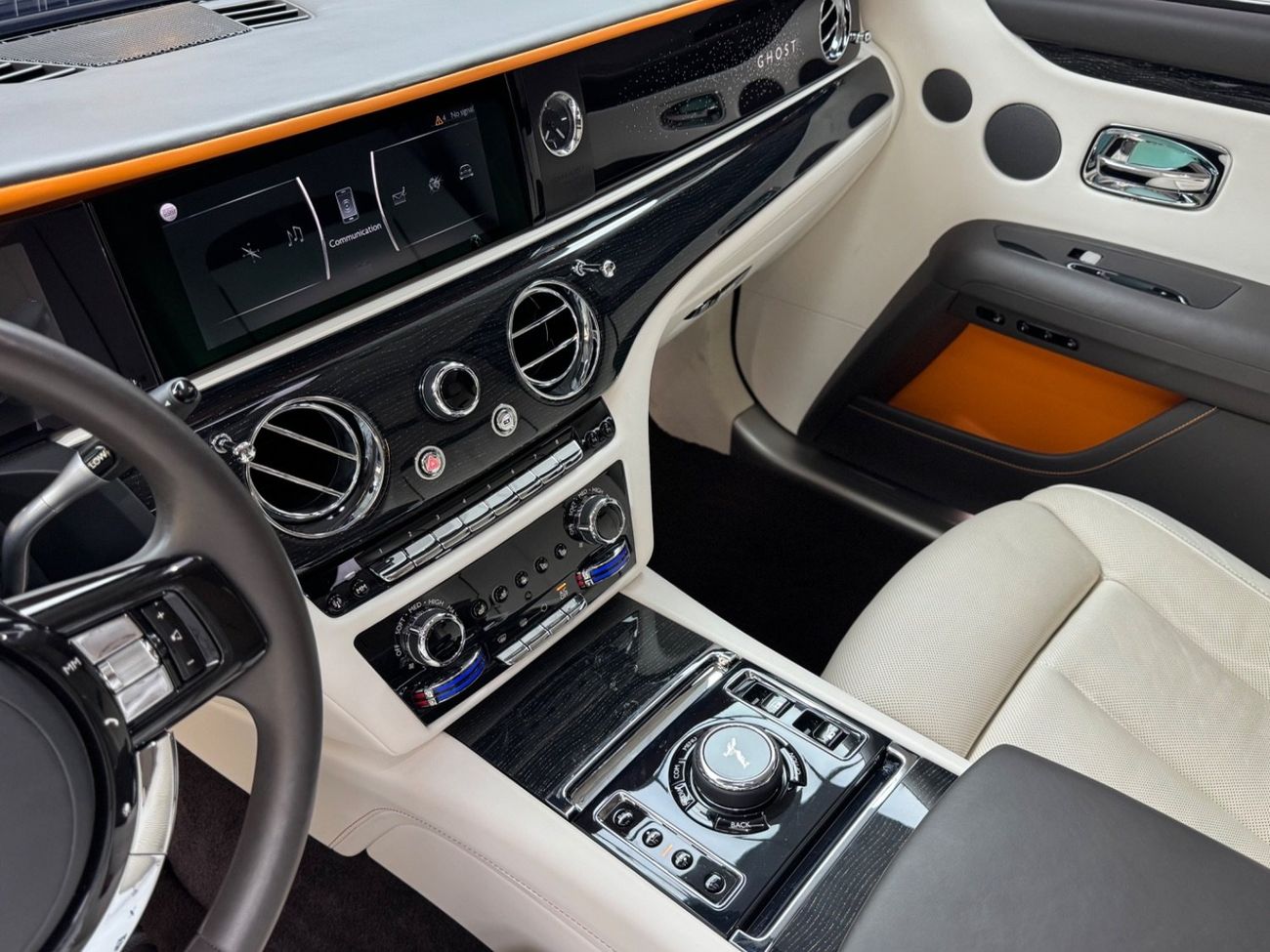 رولز رويس جوست 6.75T Short Wheelbase