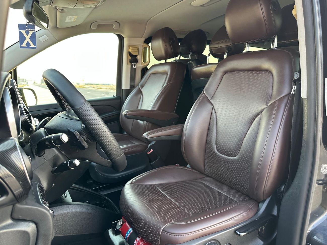 Mercedes-Benz V 250 MERCEDES V-250 2016 GCC FULL OPITION // GOOD CONDITION