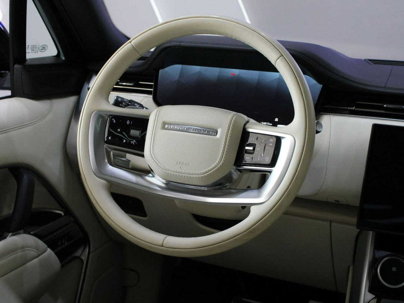 Land Rover Range Rover Vogue Autobiography P530 - Long Wheel base