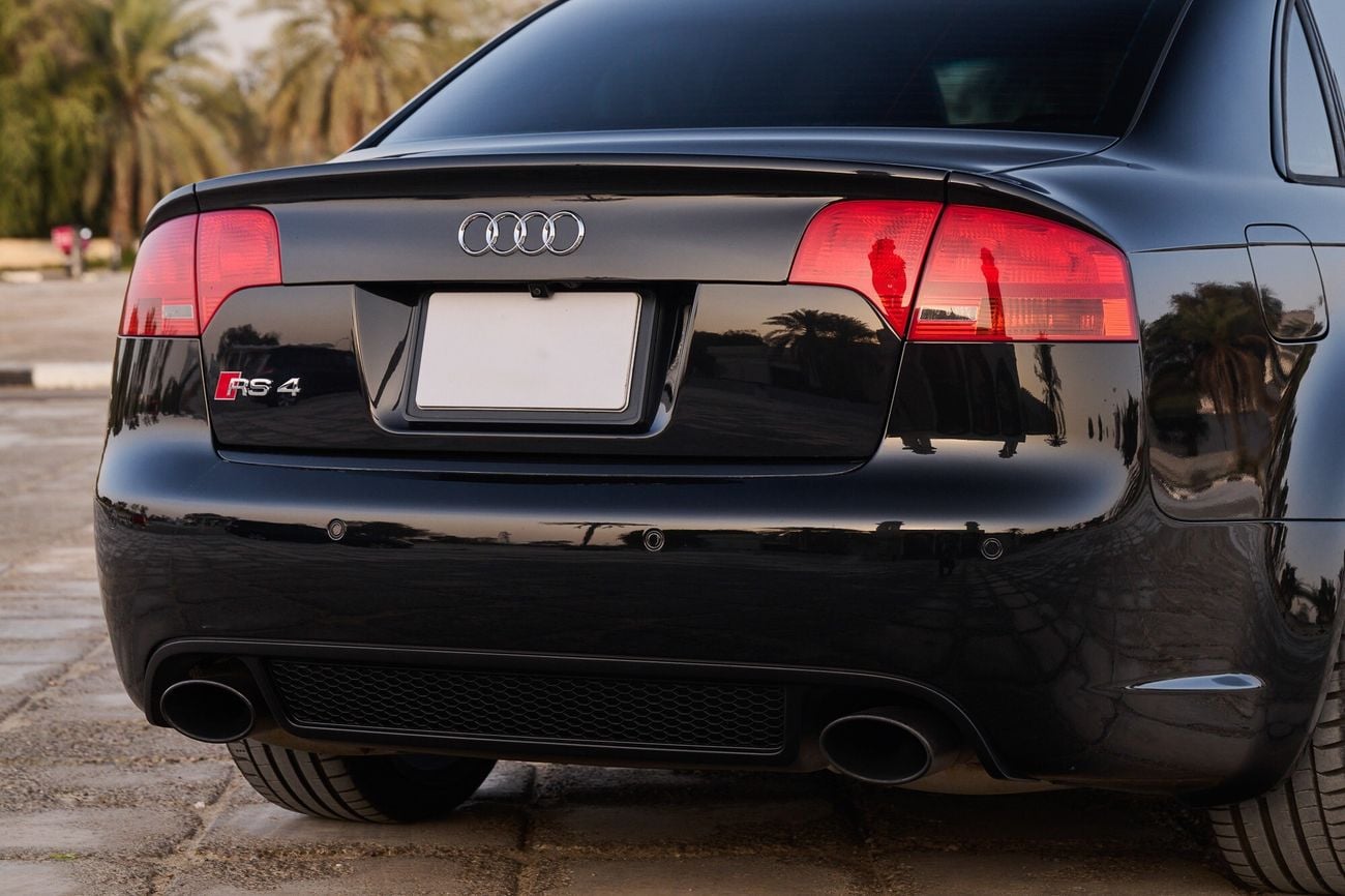 Audi RS4 Black Optics