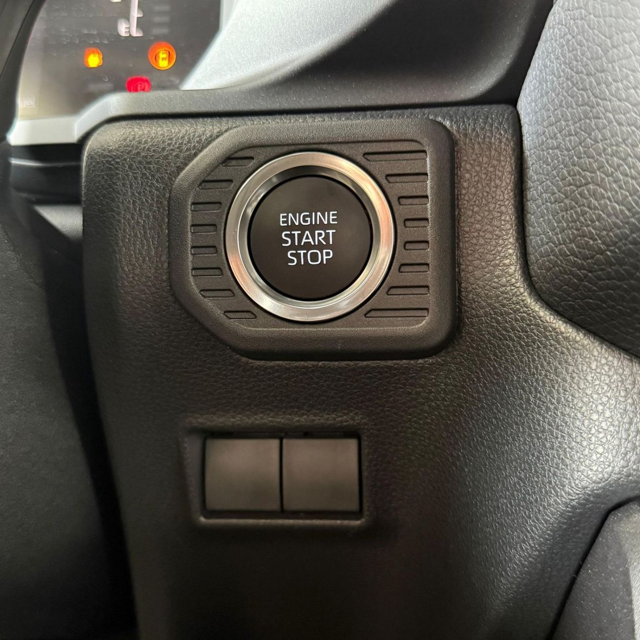 Toyota Prado PRADO 2.8 SUNROOF BLACK INTERIOR ** EXPORT ONLY **التصدير فقط خارج الخليج***