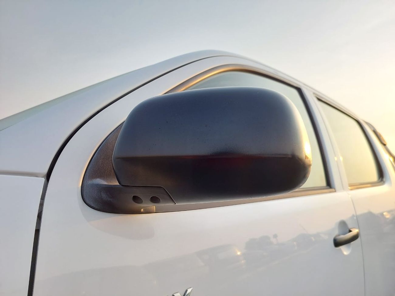 تويوتا هيلوكس TOYOTA HILUX VIGO PICK UP RHD 2012 MODEL 3.0 L DIESEL AUTOMATIC(PM66119)