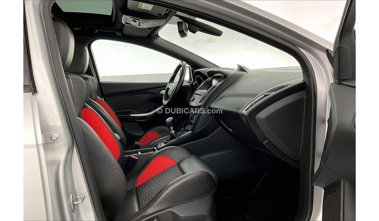 فورد فوكاس ST | سنة ضمان مجانية | 0 دفعة أولى | سياسة الإعادة بعد 7 أيام