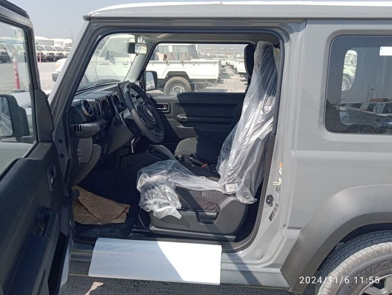 Suzuki Jimny ECT0016 - Suzuki Jimny GLX - 1.5L Petrol Auto Grey