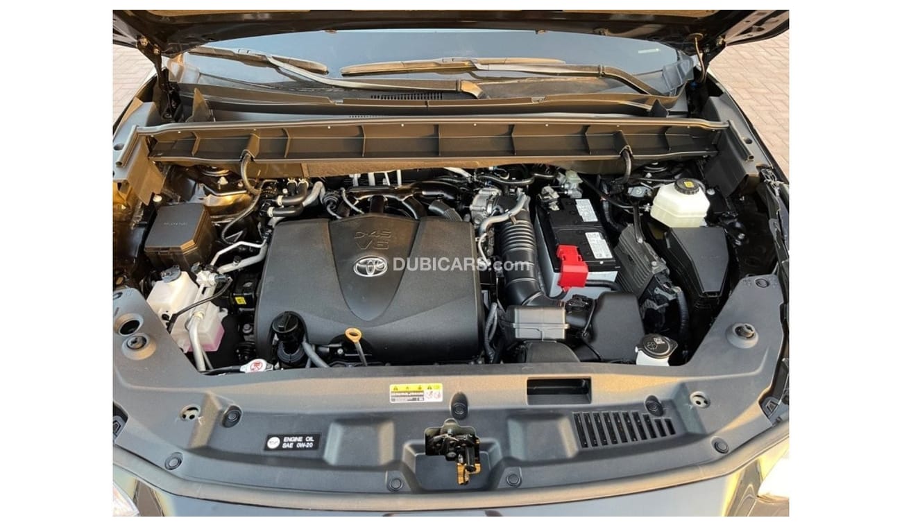 Toyota Highlander 2022 TOYOTA HIGHLANDER XLE 4x4 IMPORTED FROM USA