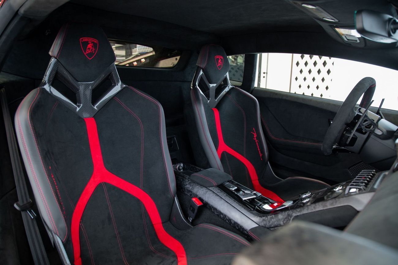 لامبورغيني هوراكان PERFORMANTE