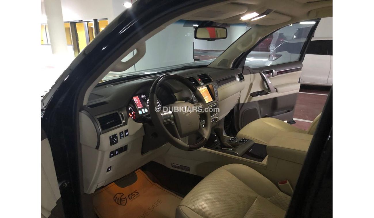 لكزس GX 460 1ST OWNER - FSH - AL FUTTAIM UNLIMITED WARRANTY TILL NOV 2019