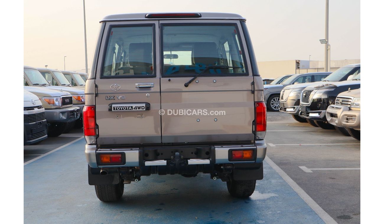 تويوتا لاند كروزر 70 TOYOTA LAND CRUISER HARDTOP 4.0L 2023