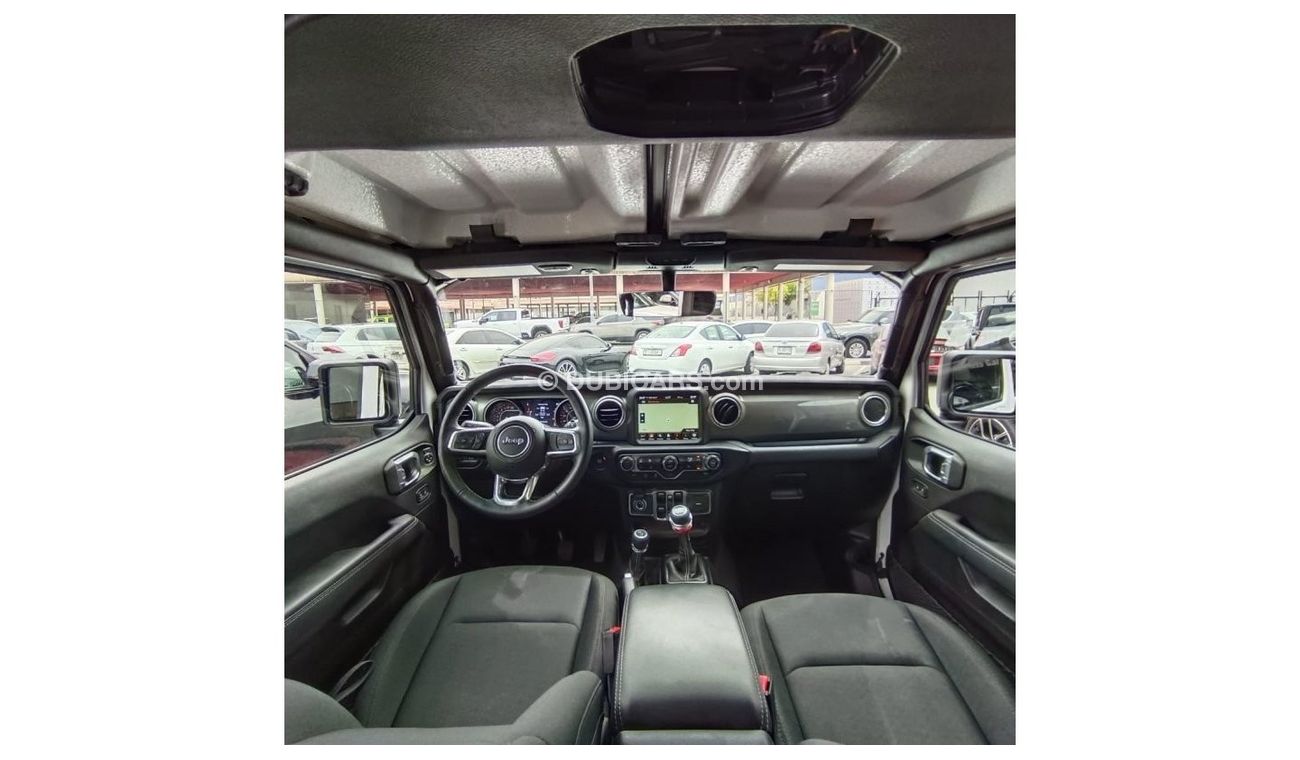 جيب رانجلر صحارى