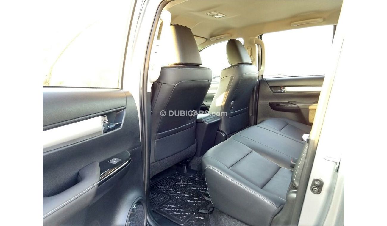 Toyota Hilux Revo 2.8 trbo engine  2018 mid options