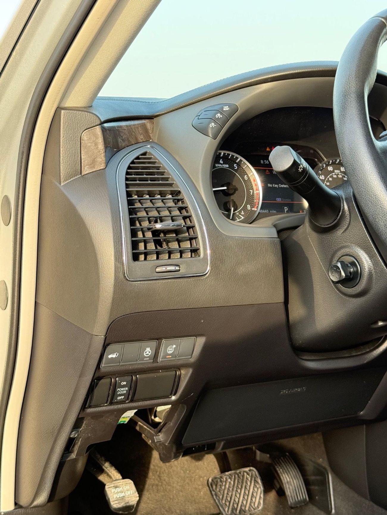 Nissan Armada Platinum Full Option