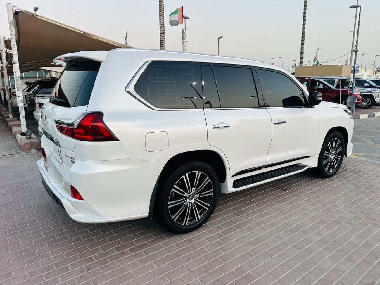 Lexus LX 570