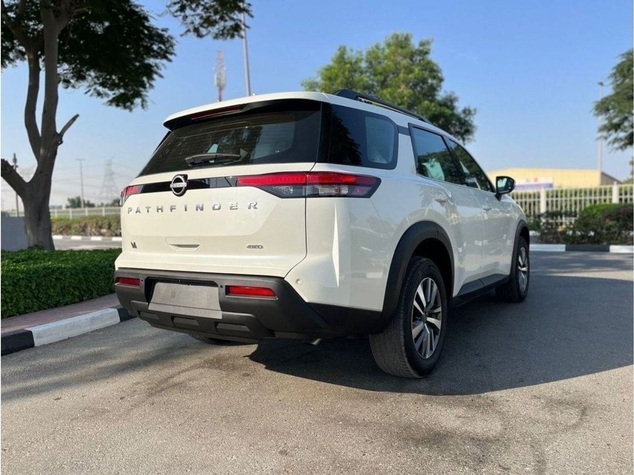 نيسان باثفايندر Nissan Pathfinder  S  2024 2WD  EXPORT and LOCAL