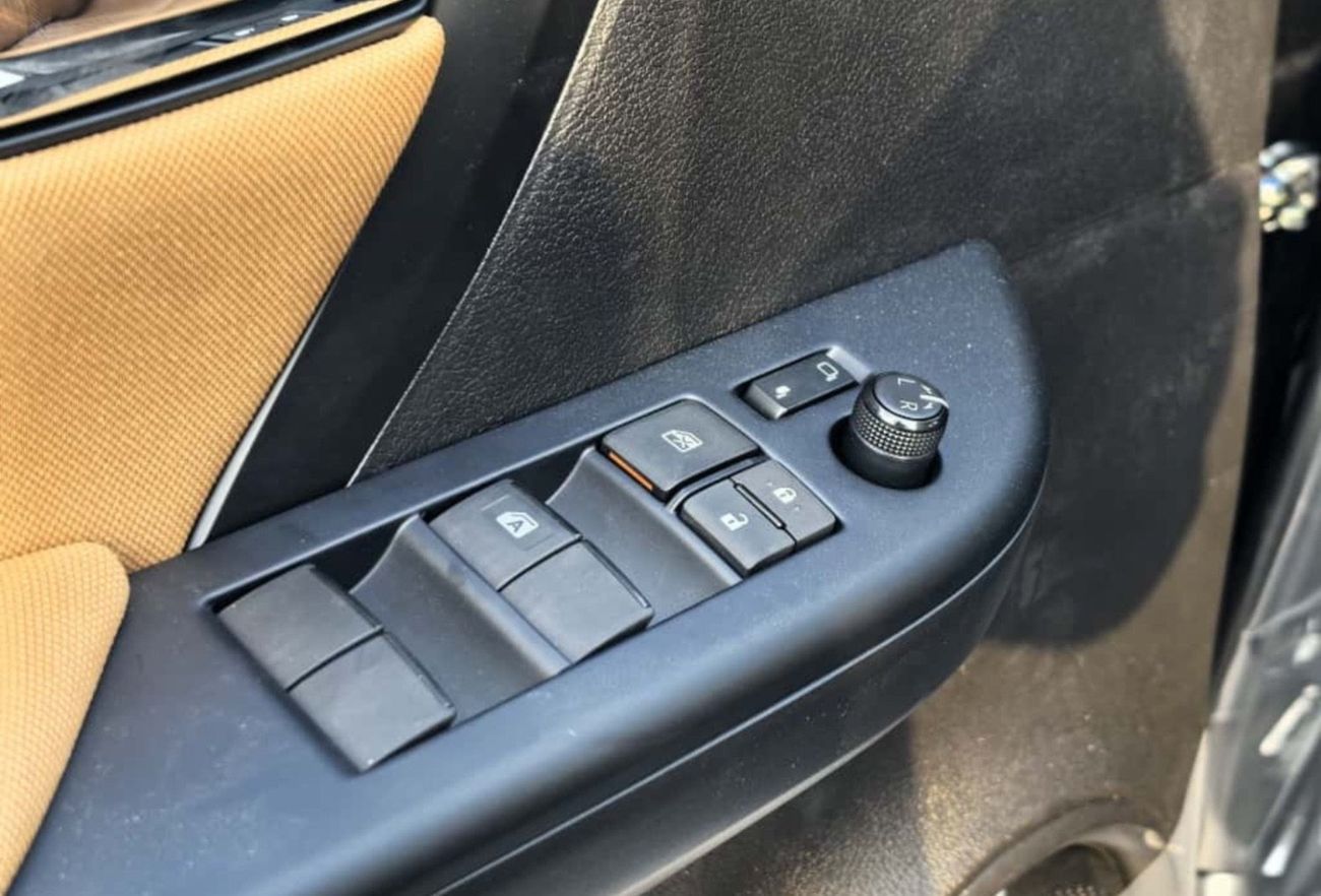 Toyota Fortuner FORTUNER,2.7L,PETROL,4X4,MANUAL AC,17''AW,A/T,2026MY( FOR EXPORT ONLY)