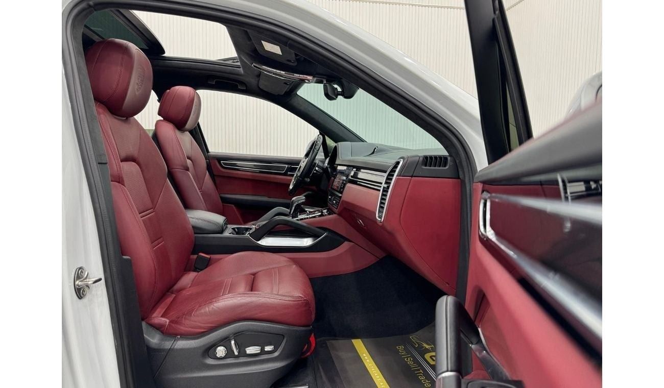 Porsche Cayenne Turbo 4.0L (545 HP) 2019 Porsche Cayenne Turbo, Jan 2025 Porsche Agency Warranty, Full Service Histo